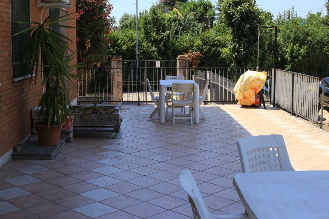 La Casa Dell'Orso Bed & Breakfast Ciampino Exterior photo